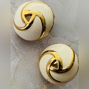 Monet Love Knot Swirl Earrings Clip on